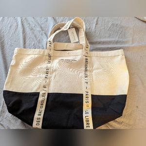 NWT Large Tote Bag Libre Service